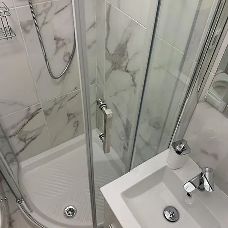 Indipendent Blue * Ferrara