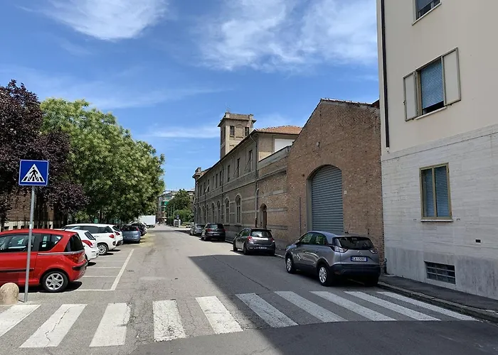 Daire Indipendent Blue Ferrara